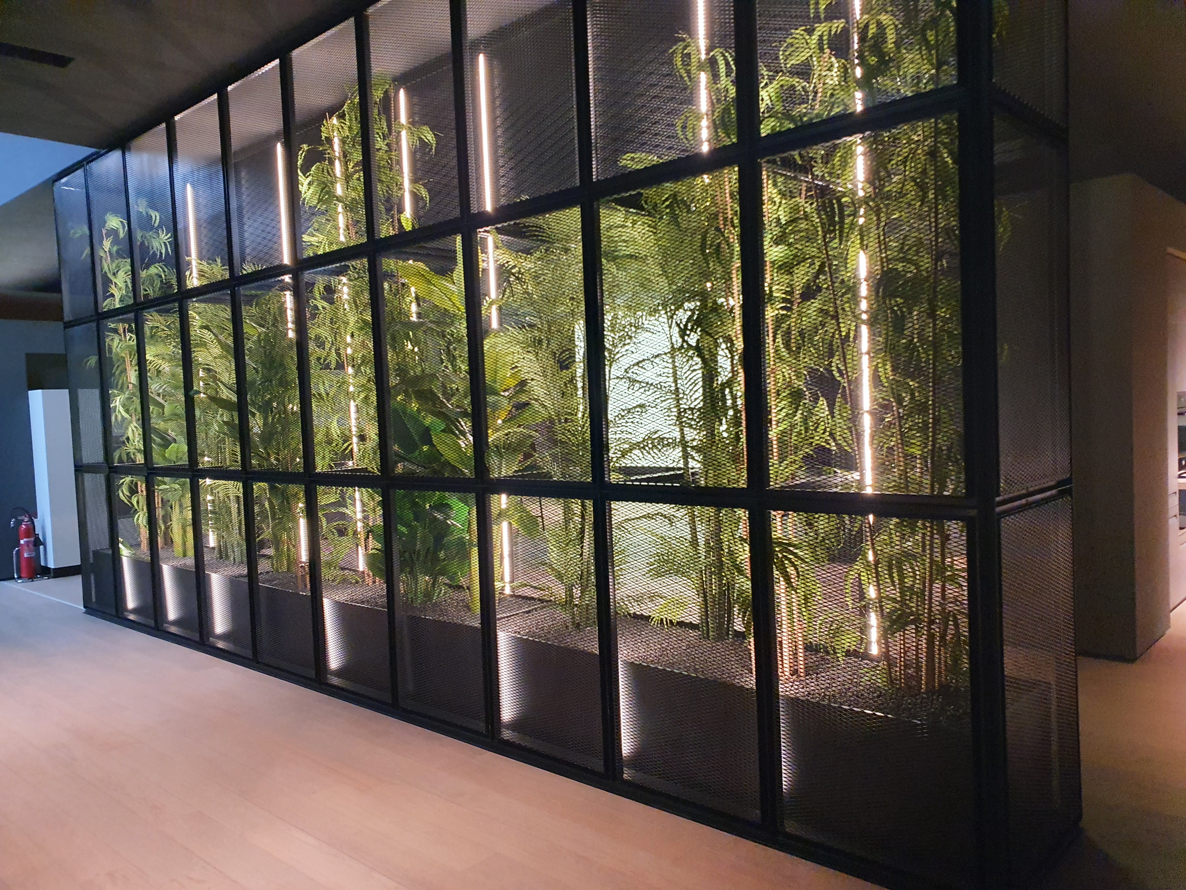 gallery-photo