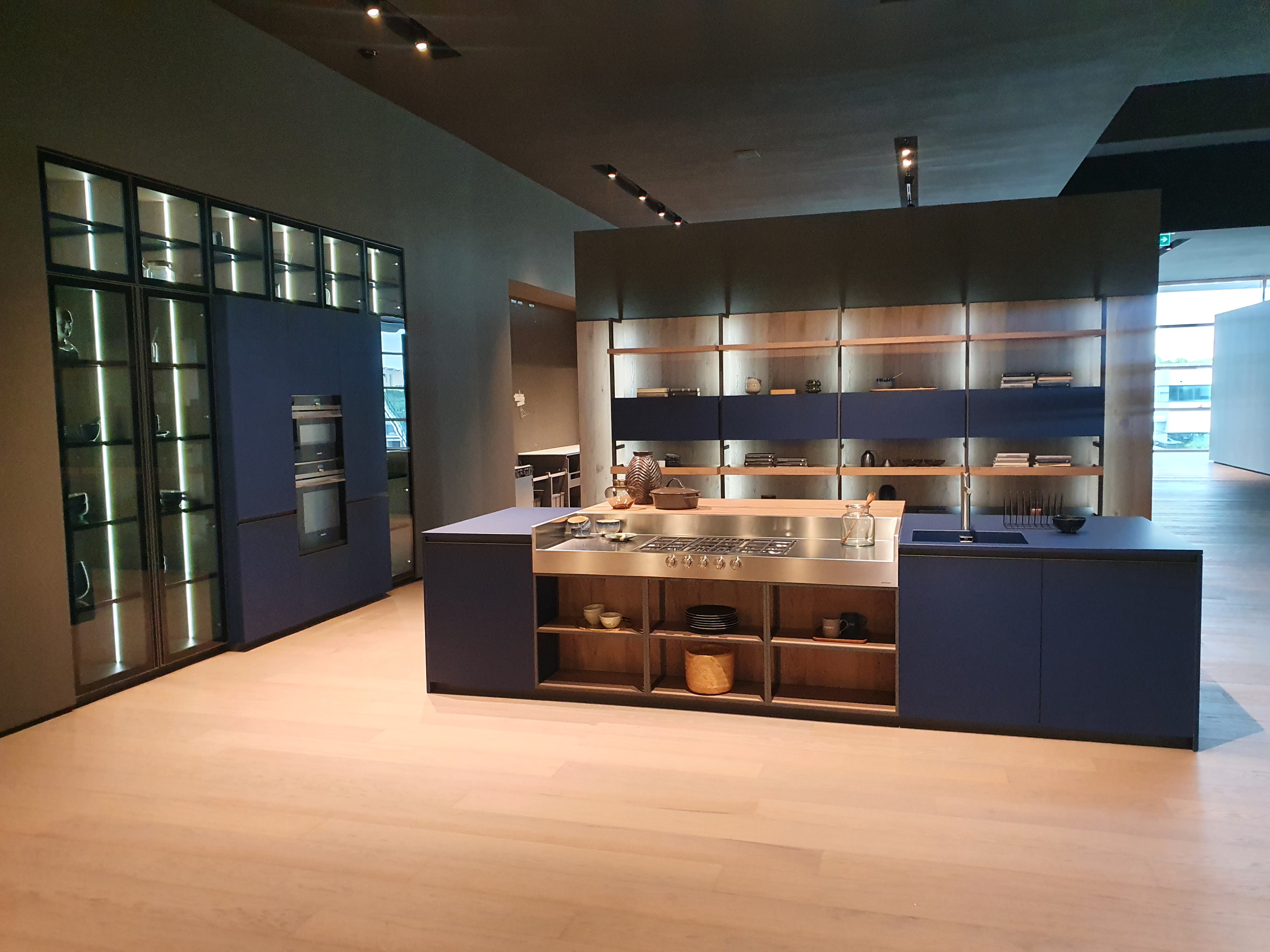 gallery-photo