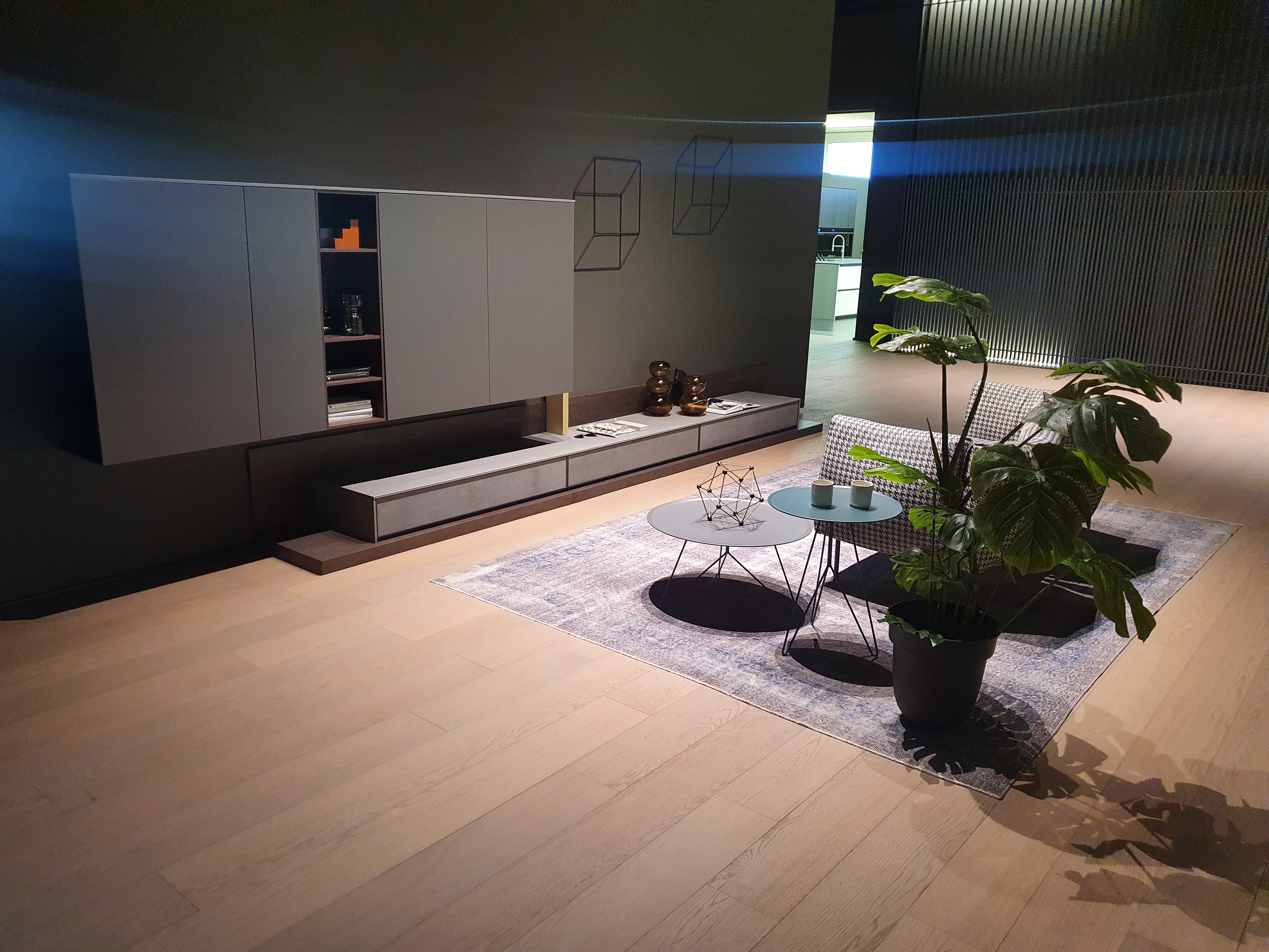 gallery-photo