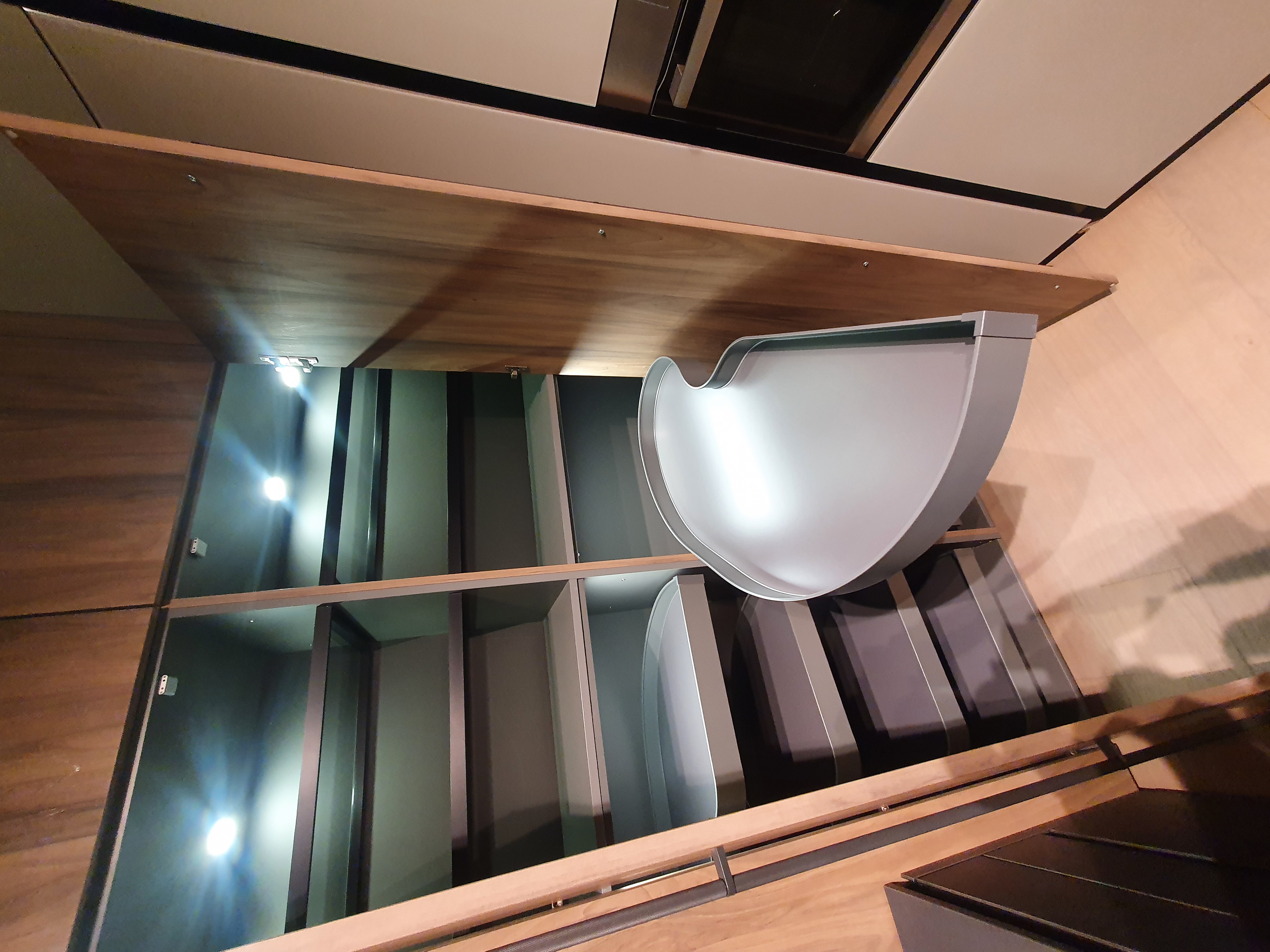 gallery-photo
